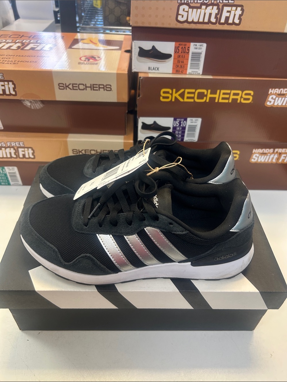 adidas Men’s Size 8.5 Black Sneakers with Silver Accent Stripes 0524